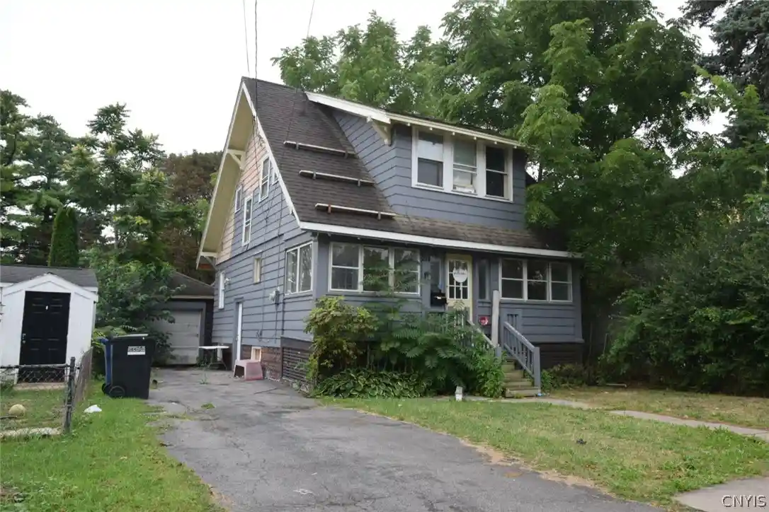 Single family home for sale at 214 Scoville Ave, Syracuse, NY 13203 | MLS# S1708583