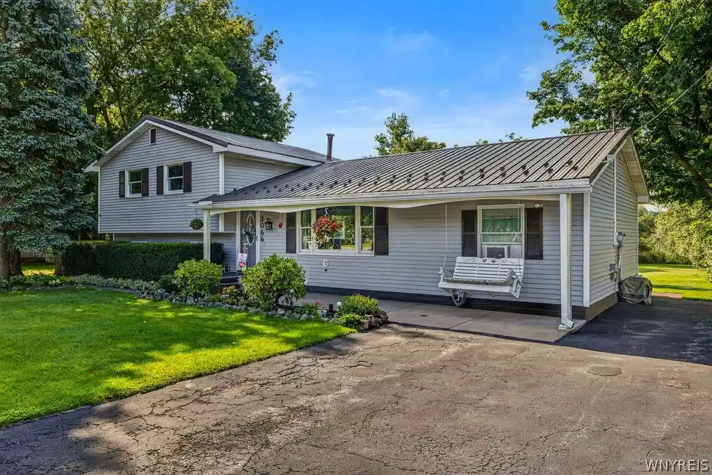 Photo 1 of Sale Pending at 3066 Upper Mountain Rd, Cambria, NY 14132 | MLS# B1709175 | Listing updated on 2026-09-08