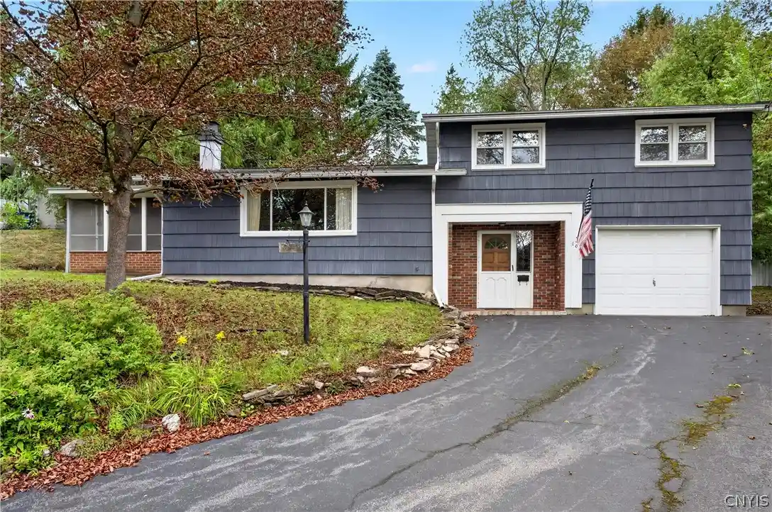 Photo 1 of Sale Pending at 104 Wolcott Ter, Syracuse, NY 13207 | MLS# S1710326 | Listing updated on 2026-09-17