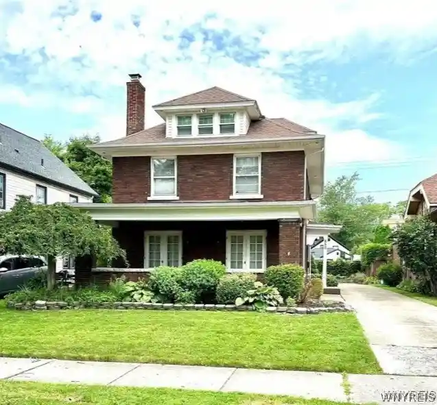 Photo 1 of Single family home for sale at 650 Orchard Pkwy, Niagara Falls, NY 14301 | MLS# B1710523 | Listing updated on 2026-10-05