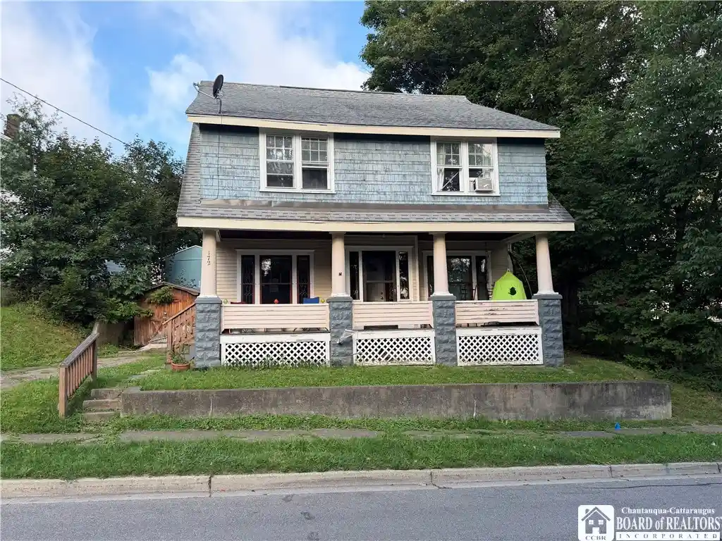 Photo 1 of Sale Pending at 172 S Main St, Jamestown, NY 14701 | MLS# R1709034 | Listing updated on 2026-10-22