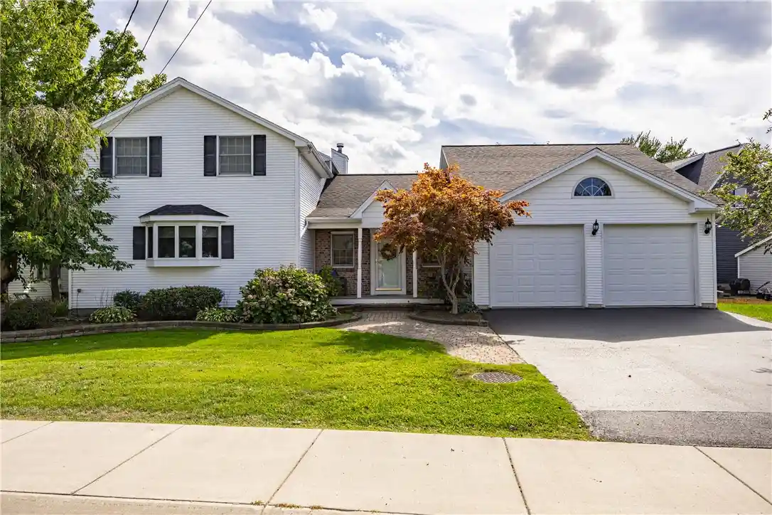 Photo 1 of Single family home for sale at 8574 Greig St, Sodus, NY 14555 | MLS# R1710476 | Listing updated on 2026-10-20