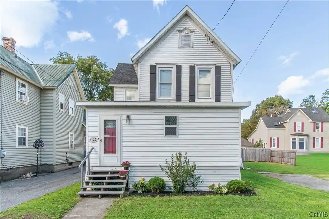 Photo 1 of Single family home for sale at 1129 Gill St, Watertown City, NY 13601 | MLS# S1710587 | Listing updated on 2026-10-23