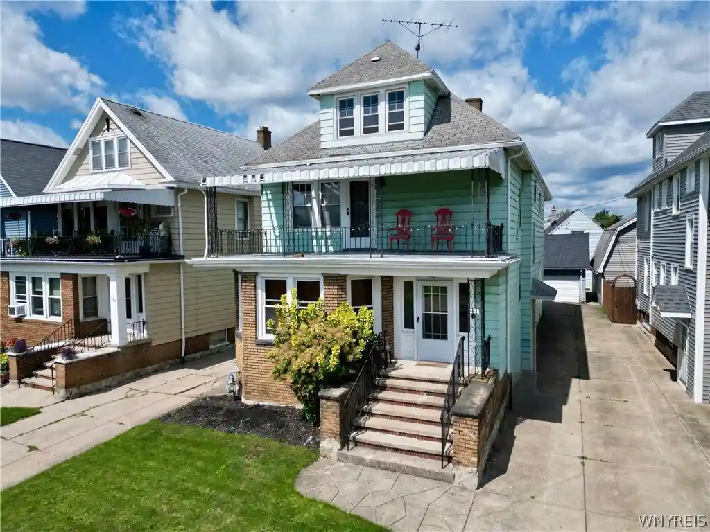 Multi family home for sale at 259 North Dr, Buffalo, NY 14216 | MLS# B1710424