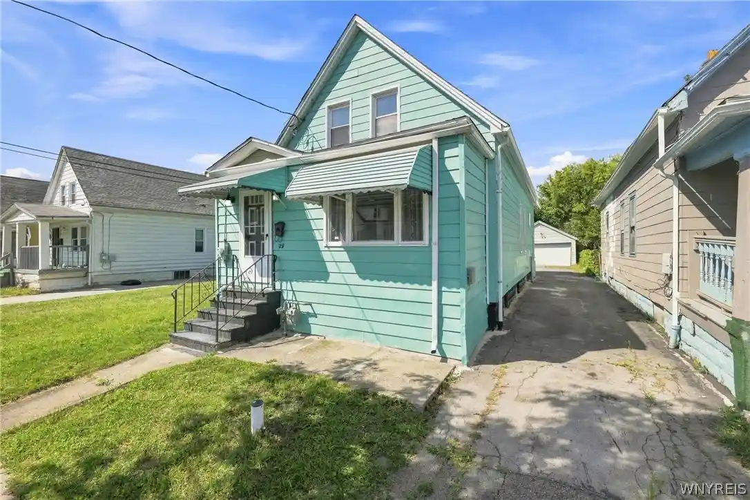 Photo 1 of Sale Pending at 28 Alma Ave, Buffalo, NY 14215 | MLS# B1711136 | Listing updated on 2026-09-17