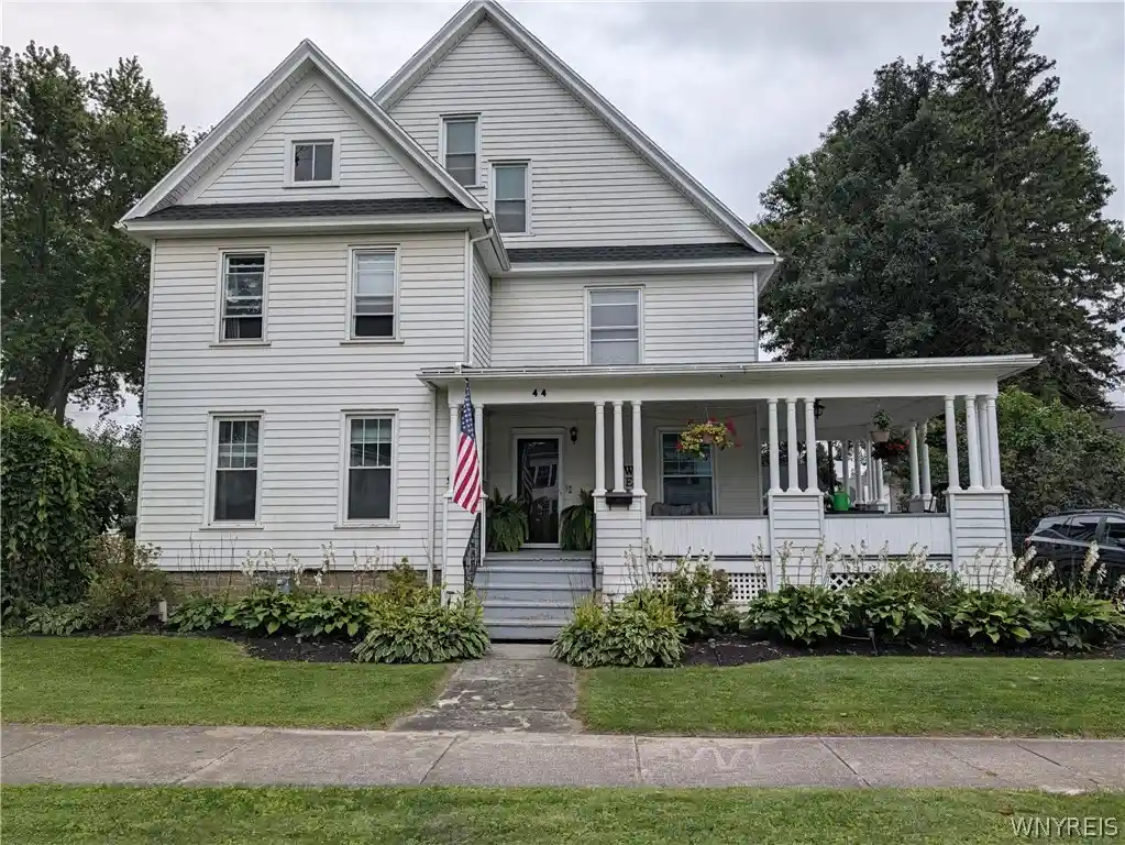 Photo 1 of Sale Pending at 44 Genesee St, Warsaw, NY 14569 | MLS# B1711143 | Listing updated on 2026-10-09