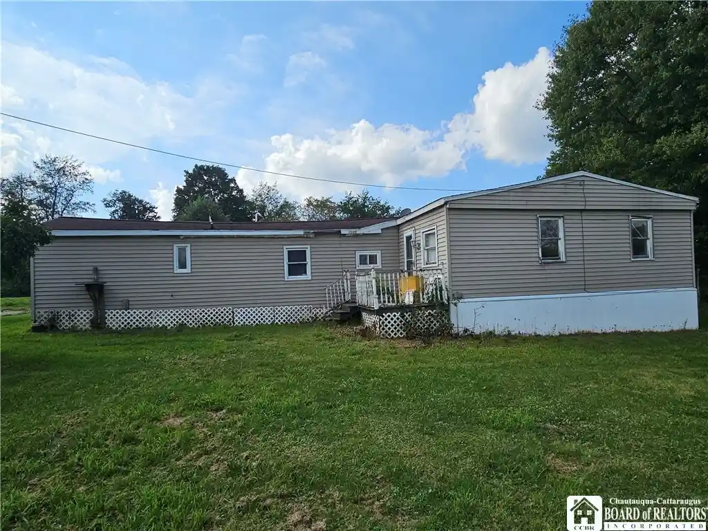 Photo 1 of Manufactured home for sale at 2125 Fox Rd, Ashville, NY 14710 | MLS# R1712397 | Listing updated on 2026-10-19