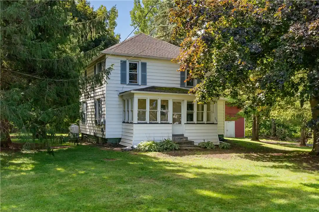 Photo 1 of Single family home for sale at 4749 Herendeen Rd, Shortsville, NY 14548 | MLS# R1712791 | Listing updated on 2026-09-25