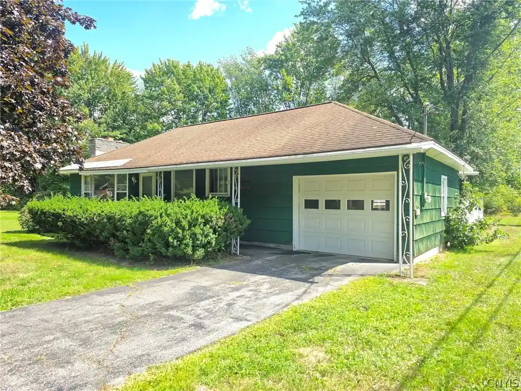 Photo 1 of Sale Pending at 7208 Vienna Rd, Blossvale, NY 13308 | MLS# S1673796 | Listing updated on 2026-10-08