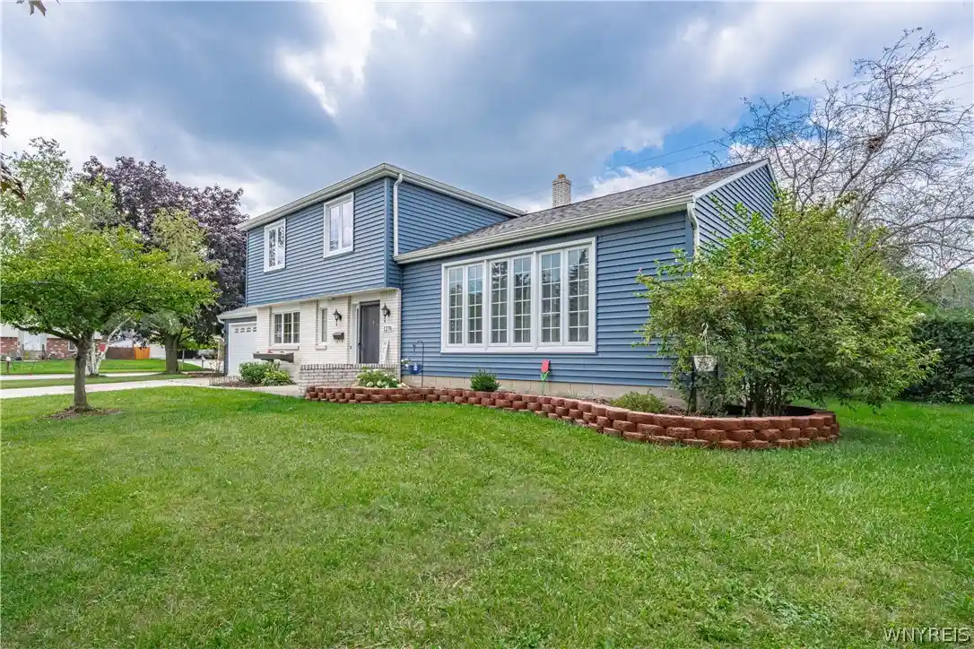 Photo 1 of Sale Pending at 1276 Cambridge Ave, North Tonawanda, NY 14120 | MLS# B1712833 | Listing updated on 2026-09-26