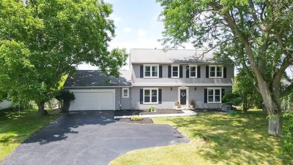 Photo 1 of Single family home for sale at 53 Selborne Chase, Fairport, NY 14450 | MLS# R1713604 | Listing updated on 2026-09-20
