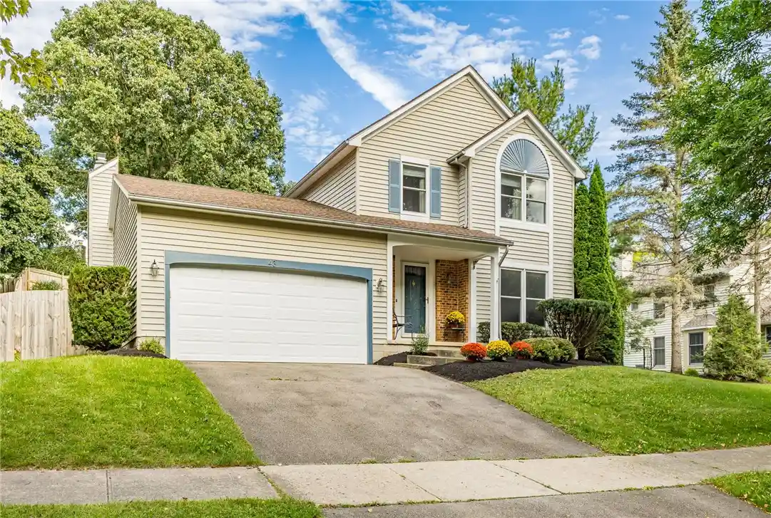 Photo 1 of Sale Pending at 43 Erie Crescent, Fairport, NY 14450 | MLS# R1713190 | Listing updated on 2026-10-01