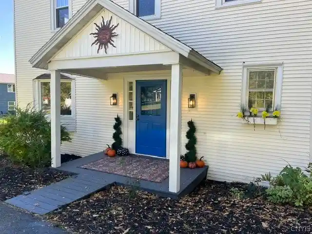 Photo 1 of Sale Pending at 1020 Marlyn Park Dr, Cazenovia, NY 13035 | MLS# S1713781 | Listing updated on 2026-10-27