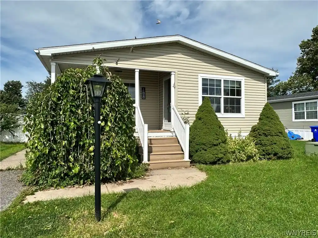 Photo 1 of Manufactured home for sale at 188 Ash St, Lockport, NY 14094 | MLS# B1714281 | Listing updated on 2026-10-12