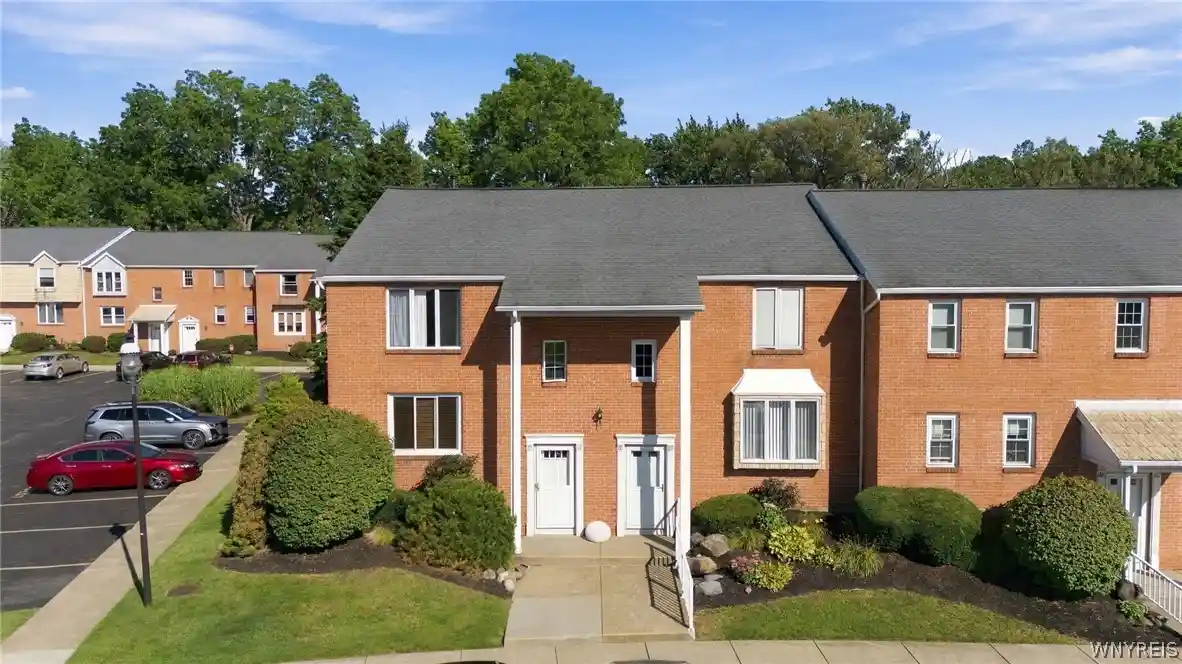 Listing Photo 1 - Condo for sale in 3901 Bowen Rd located at 3901 Bowen Rd, Lancaster, NY 14086 - Unit #72