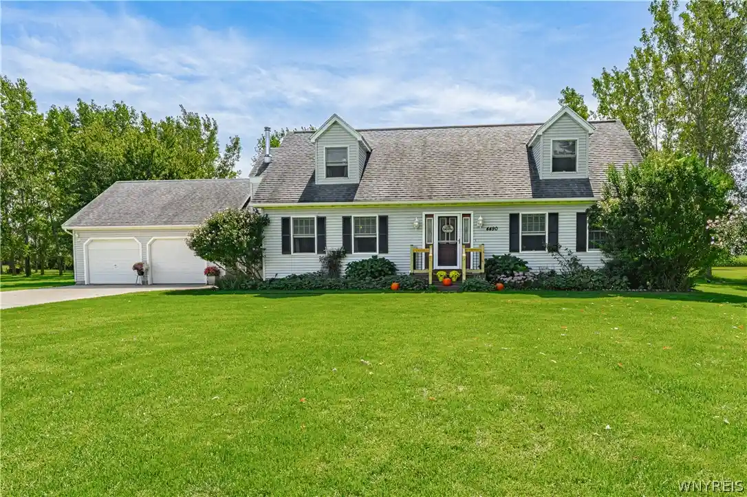 Photo 1 of Sale Pending at 4490 Nelson Rd, Newfane, NY 14108 | MLS# B1713363 | Listing updated on 2026-09-24