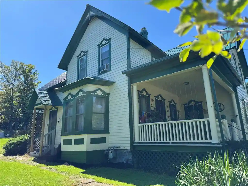 Photo 1 of Single family home for sale at 121 Pine St, Wellsville, NY 14895 | MLS# R1714675 | Listing updated on 2026-10-27