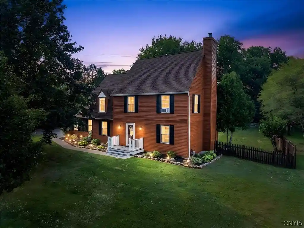 Photo 1 of Sale Pending at 15 Olde Maple Ave, Fulton, NY 13069 | MLS# S1709696 | Listing updated on 2026-10-27