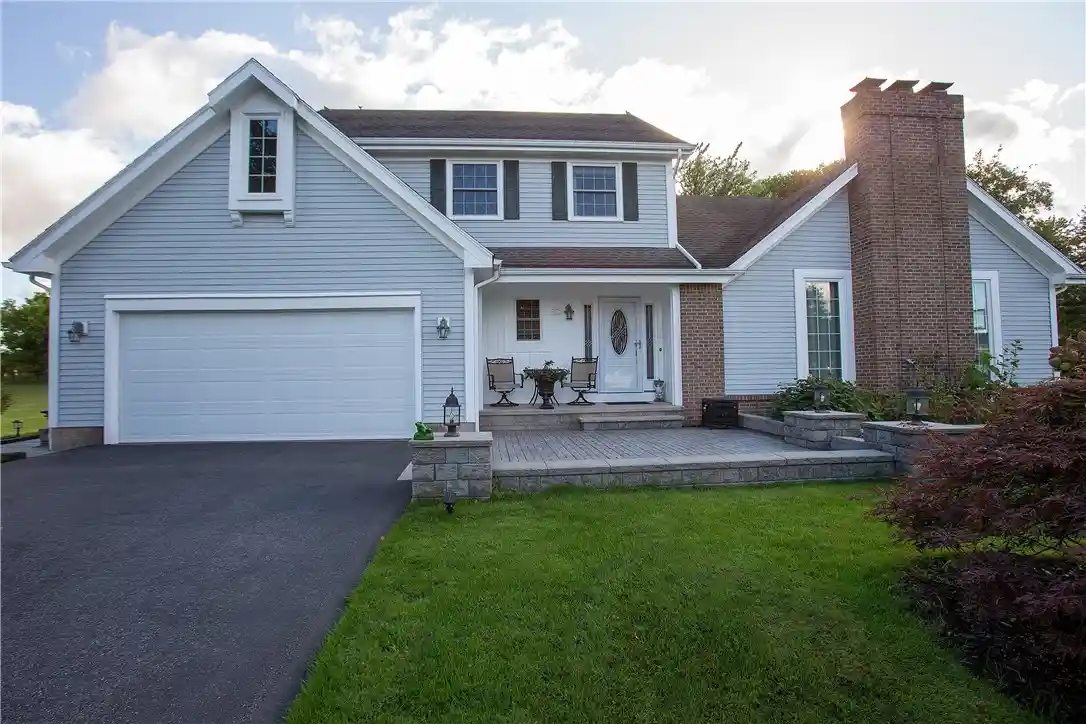 Photo 1 of Sale Pending at 30 Old Country Ln, Fairport, NY 14450 | MLS# R1715214 | Listing updated on 2026-10-12