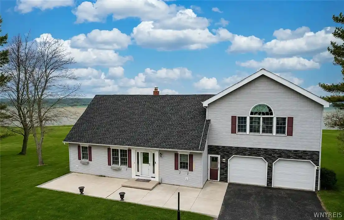 Photo 1 of Single family home for sale at 2765 W Lake Rd, Wilson, NY 14172 | MLS# B1715155 | Listing updated on 2026-10-11