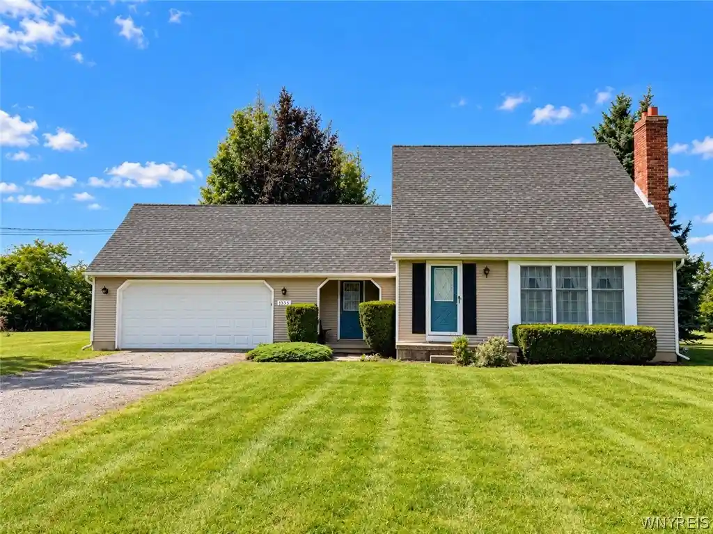 Photo 1 of Sale Pending at 1335 Ridge Rd, Lewiston, NY 14092 | MLS# B1711679 | Listing updated on 2026-10-23