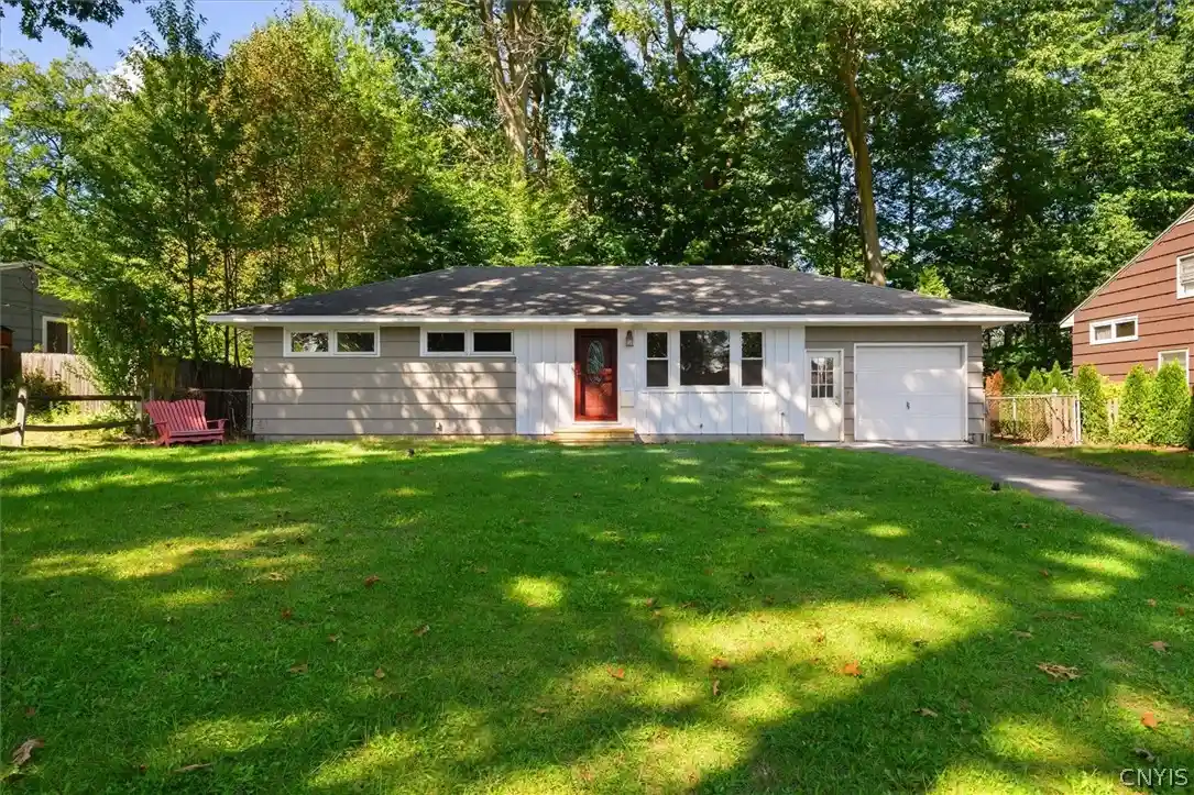 Photo 1 of Sale Pending at 116 David Dr, Syracuse, NY 13212 | MLS# S1715299 | Listing updated on 2026-10-27