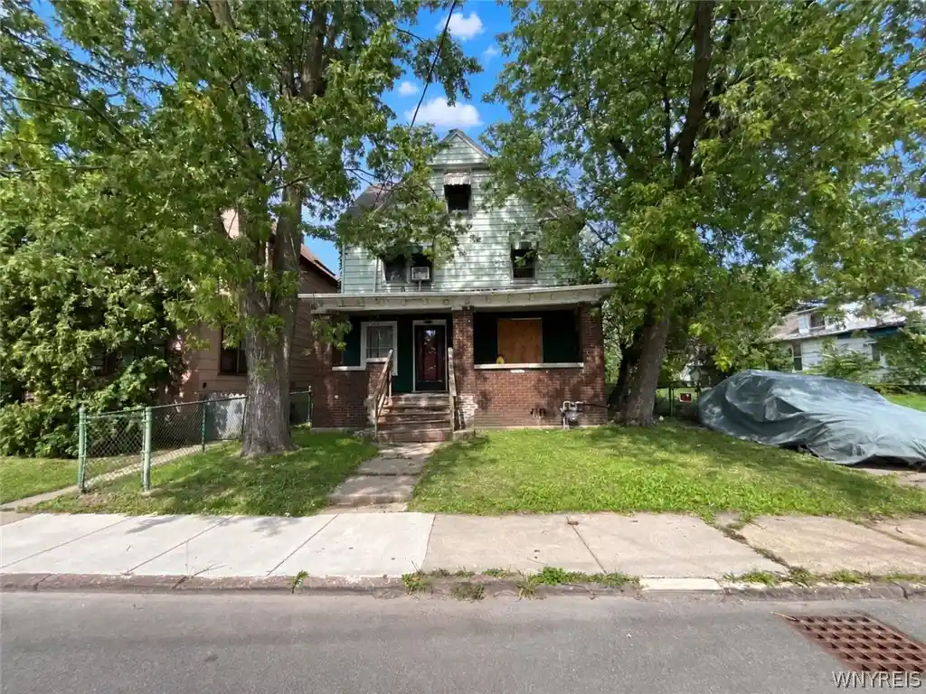 Photo 1 of Single family home for sale at 1146 Whitney Ave, Niagara Falls, NY 14301 | MLS# B1714415 | Listing updated on 2026-10-11