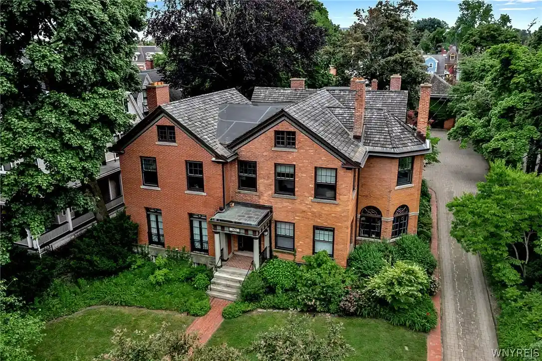 Multi family home for sale at 801 W Ferry St, Buffalo, NY 14222 | MLS# B1715514