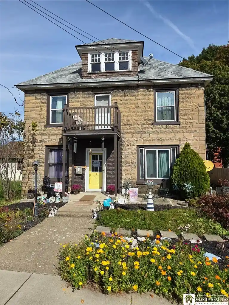 Photo 1 of Multi family home for sale at 8 Curtis St, Jamestown, NY 14701 | MLS# R1715085 | Listing updated on 2026-10-12