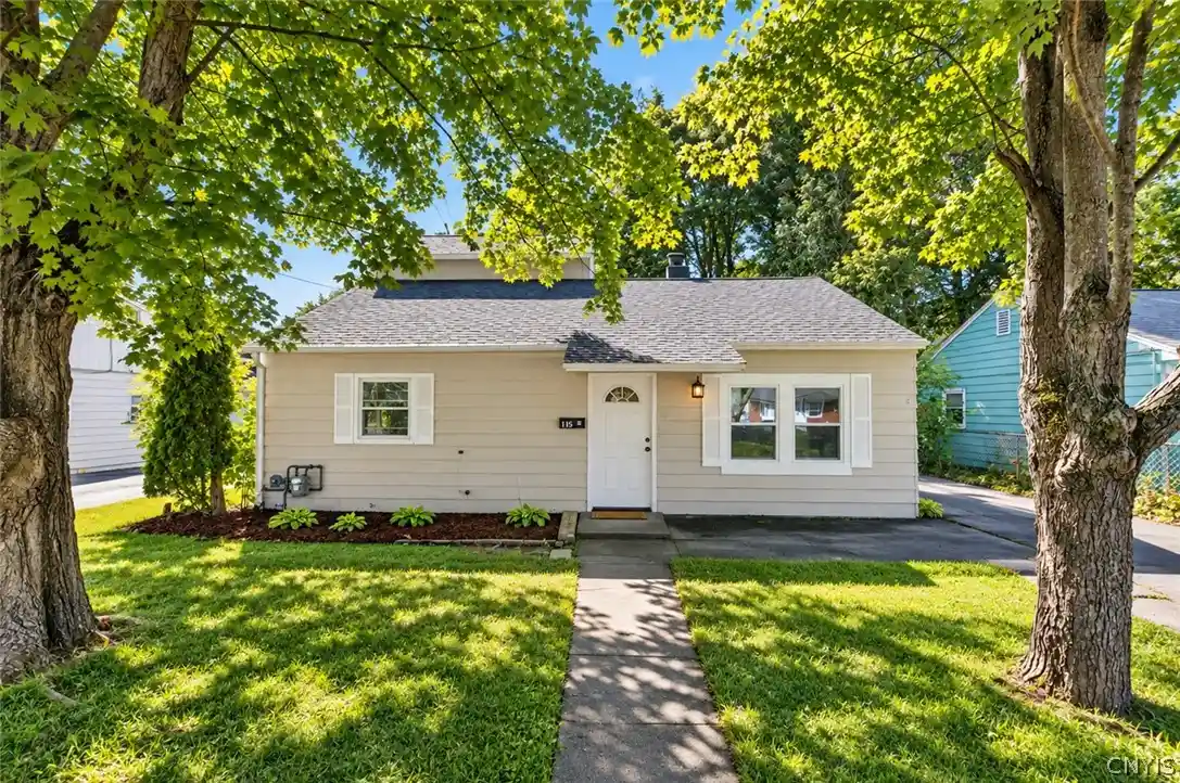 Photo 1 of Single family home for sale at 115 Lindbergh Rd, Syracuse, NY 13205 | MLS# S1712919 | Listing updated on 2026-09-19