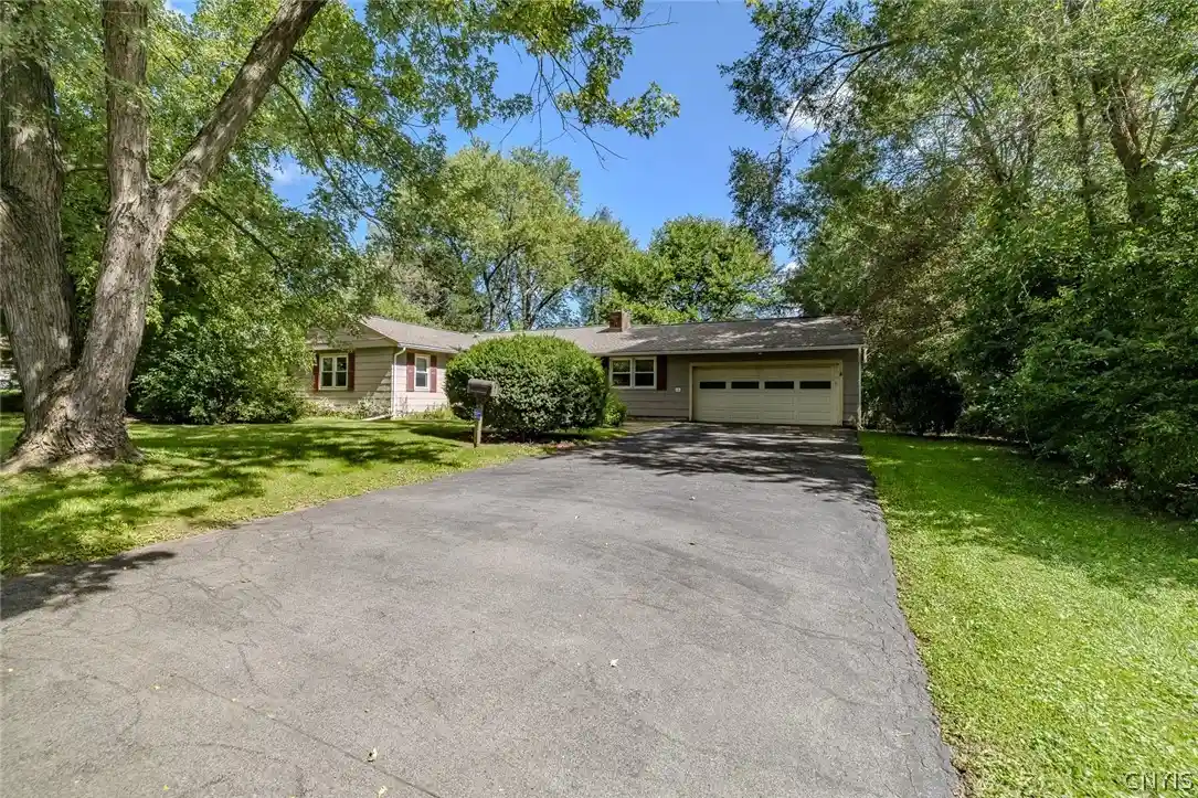 Photo 1 of Sale Pending at 16 Wexford Rd, Syracuse, NY 13214 | MLS# S1715366 | Listing updated on 2026-09-22