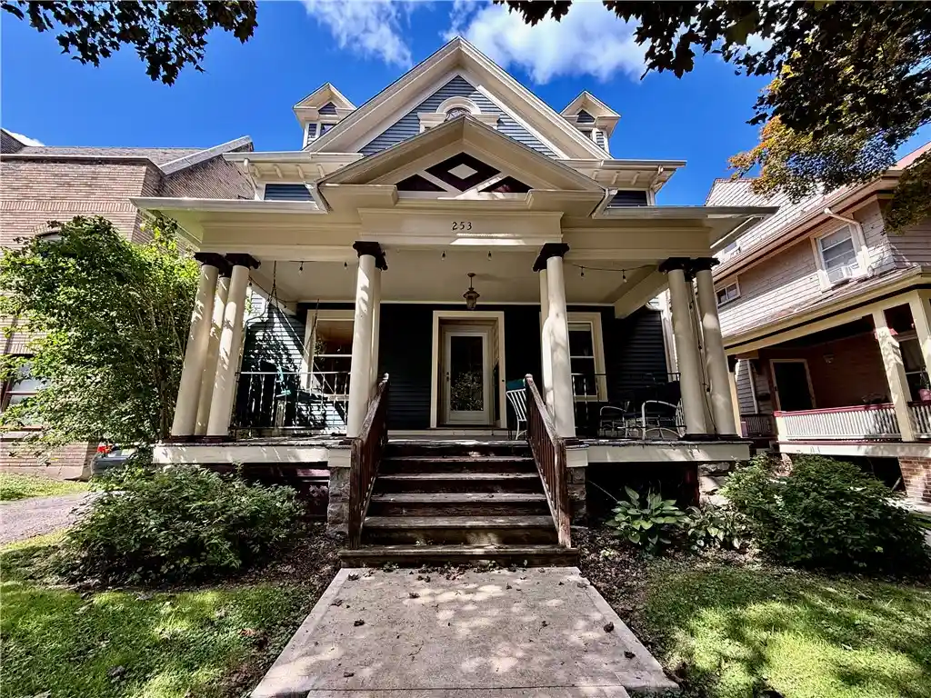 Listing Photo 1 - Condo for sale in 253 Rosedale St located at 253 Rosedale St, Rochester, NY 14620 - Unit 253 Rosedale St