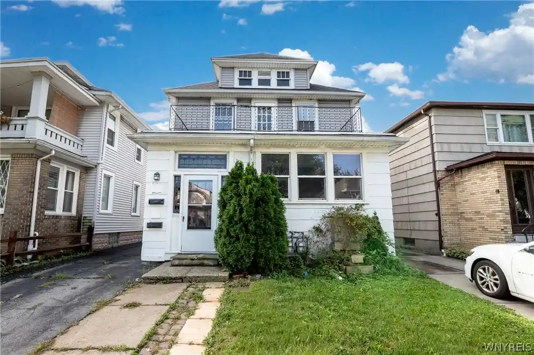 Multi family home for sale at 76 Eiseman Ave #2, Buffalo, NY 14217 | MLS# B1715373