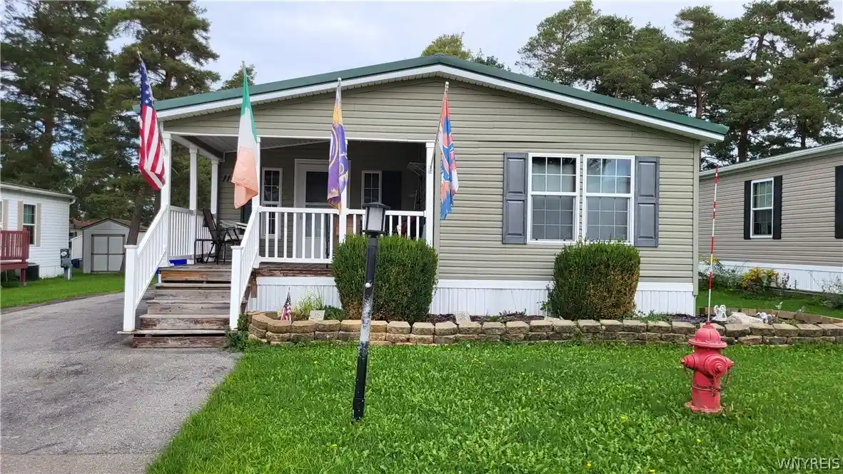 Photo 1 of Manufactured home for sale at 3450 Howard Rd #114, Hamburg, NY 14075 | MLS# B1715822 | Listing updated on 2026-10-27