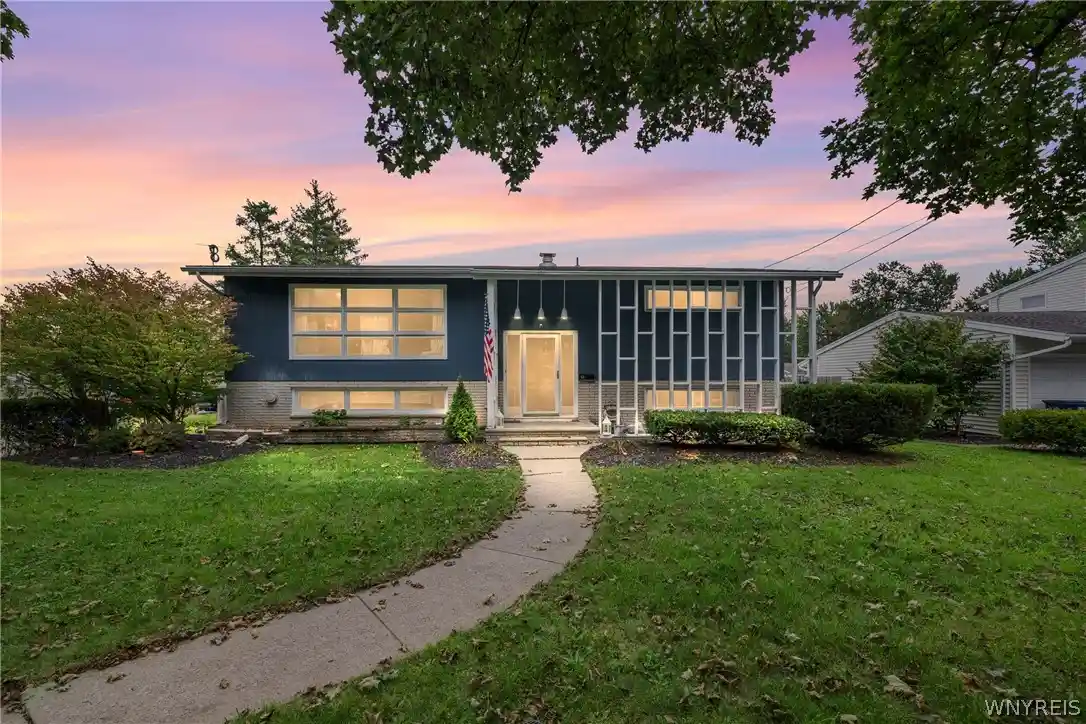 Photo 1 of Sale Pending at 63 Roosevelt Dr, Lockport, NY 14094 | MLS# B1715925 | Listing updated on 2026-10-12