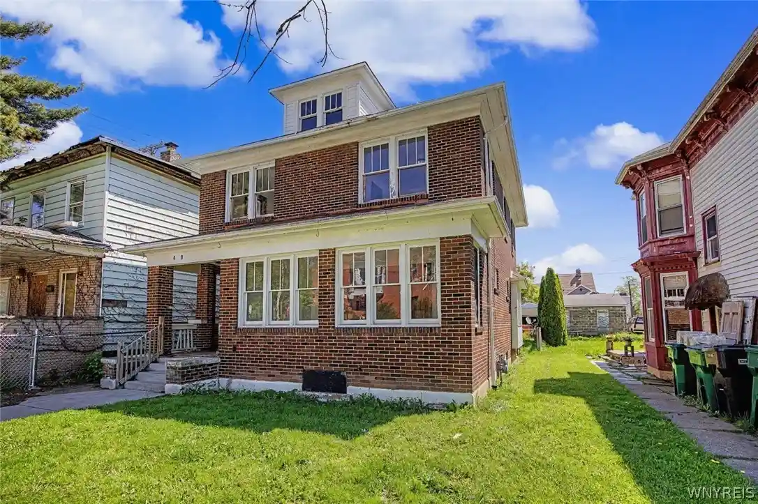 Photo 1 of Single family home for sale at 469 5th Street, Niagara Falls, NY 14301 | MLS# B1716141 | Listing updated on 2026-10-02