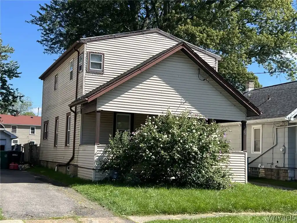 Photo 1 of Single family home for sale at 323 74th Street, Niagara Falls, NY 14304 | MLS# B1715885 | Listing updated on 2026-10-22
