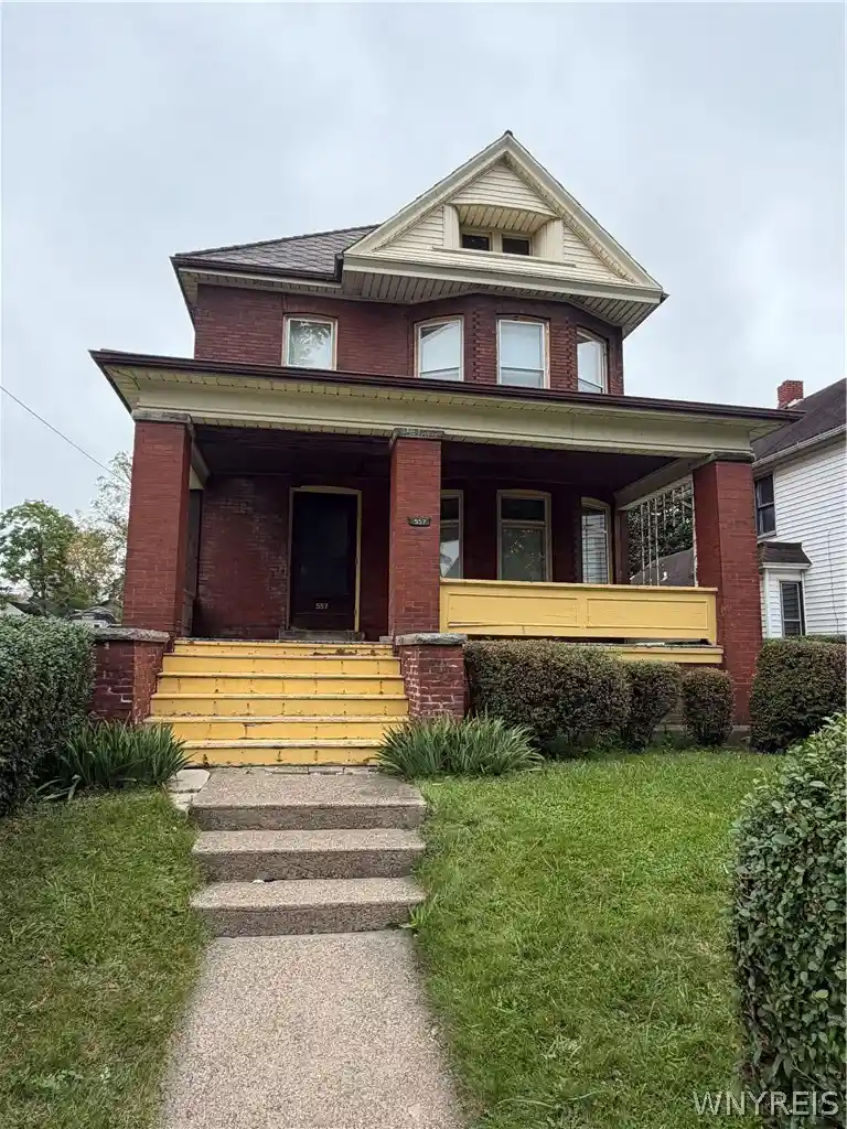 Photo 1 of Sale Pending at 557 5th Street, Niagara Falls, NY 14301 | MLS# B1716516 | Listing updated on 2026-10-19