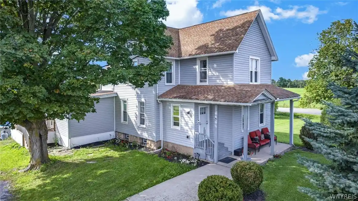 Photo 1 of Single family home for sale at 5604 Gasport Rd, Gasport, NY 14067 | MLS# B1715381 | Listing updated on 2026-10-07