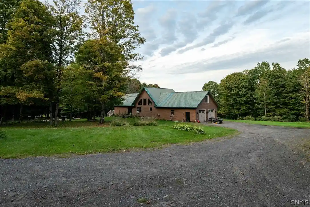 Photo 1 of Single family home for sale at 11713 Stonehedge Rd, Remsen, NY 13438 | MLS# S1716146 | Listing updated on 2026-09-24