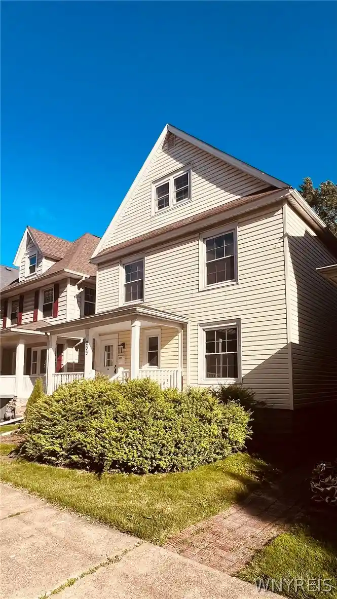 Photo 1 of Single family home for sale at 209 Goundry St, North Tonawanda, NY 14120 | MLS# B1716865 | Listing updated on 2026-09-29
