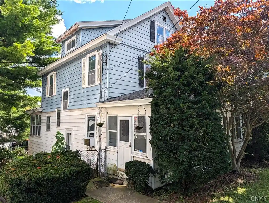 Photo 1 of Sale Pending at 2217 S Geddes St, Syracuse, NY 13207 | MLS# S1716623 | Listing updated on 2026-10-09