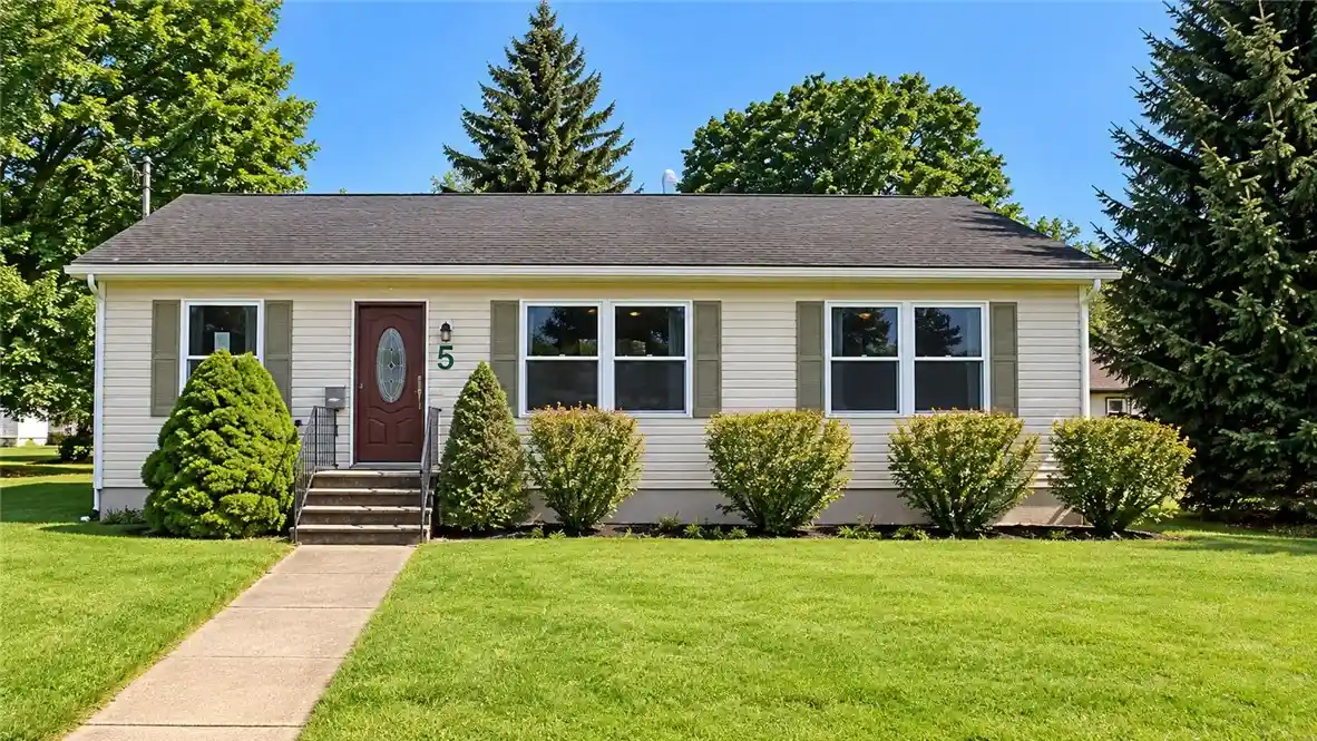 Photo 1 of Sale Pending at 5 Orchard St, Oneonta, NY 13820 | MLS# R1716918 | Listing updated on 2026-10-28