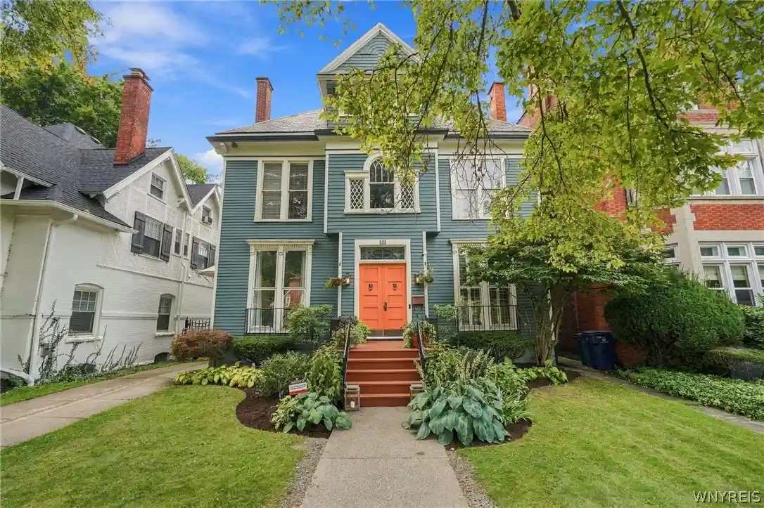 Single family home for sale at 22 Oakland Pl, Buffalo, NY 14222 | MLS# B1715895