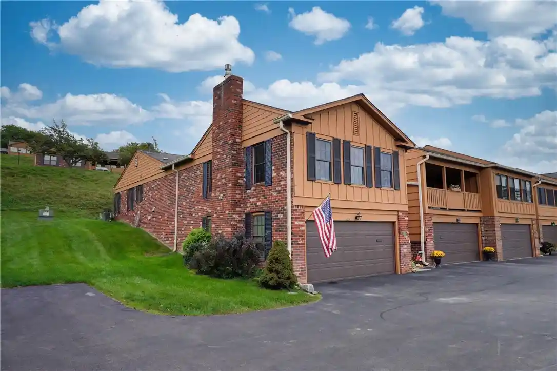 Photo 1 of Sale Pending at 85 Huxley, Fairport, NY 14450 | MLS# R1716754 | Listing updated on 2026-10-01