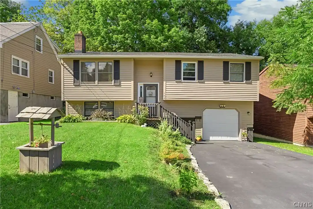 Photo 1 of Single family home for sale at 142 Sunhill Ter, Syracuse, NY 13207 | MLS# S1715583 | Listing updated on 2026-10-12