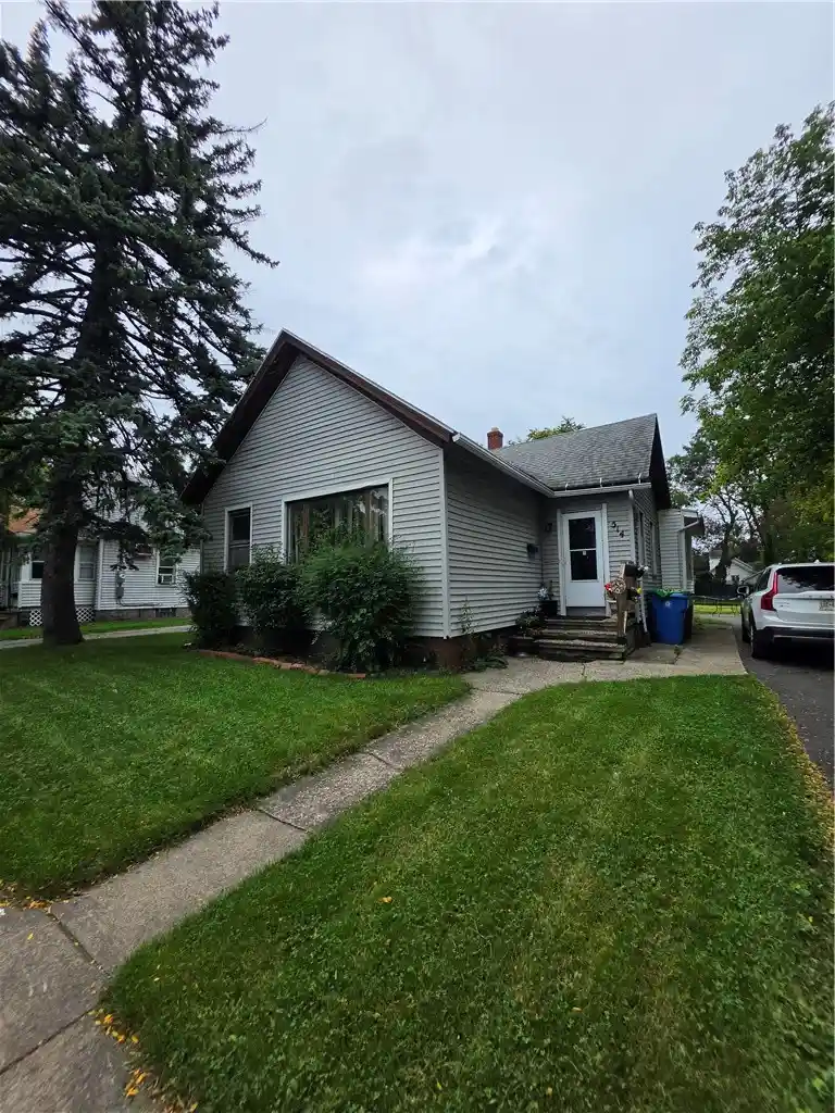 Single family home for sale at 514 Glide St, Rochester, NY 14606 | MLS# R1717064