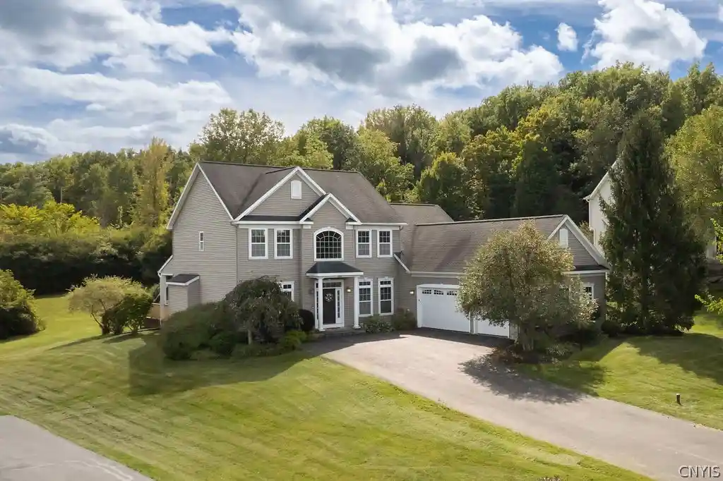 Photo 1 of Sale Pending at 4409 Winding Crk Rd, Manlius, NY 13104 | MLS# S1713977 | Listing updated on 2026-10-27