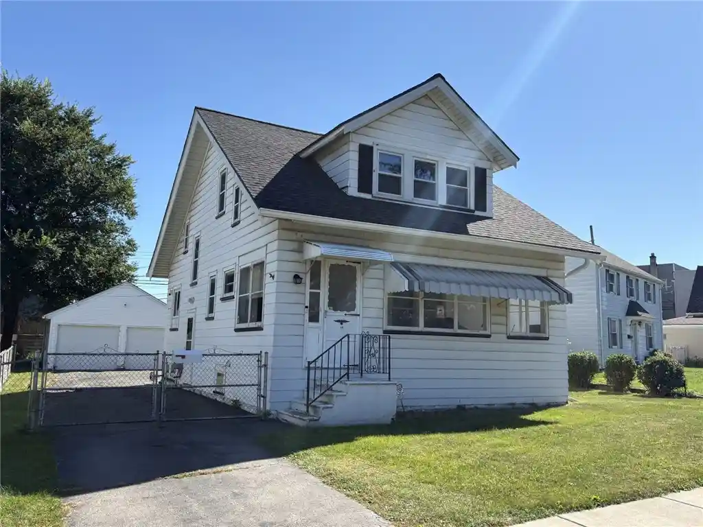 Photo 1 of Sale Pending at 32 Walzer Rd, Rochester, NY 14622 | MLS# R1717177 | Listing updated on 2026-10-29