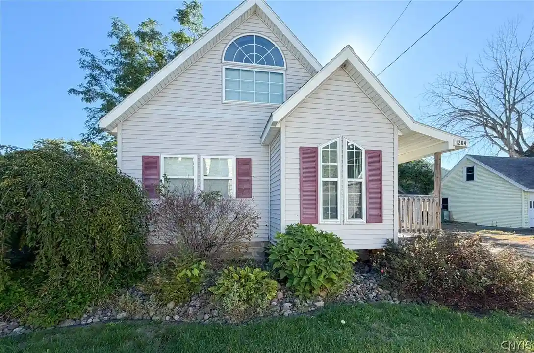 Photo 1 of Single family home for sale at 1204 Park Ave, Sylvan Beach, NY 13157 | MLS# S1717593 | Listing updated on 2026-10-11